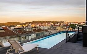 Lx Living By Mirabilis